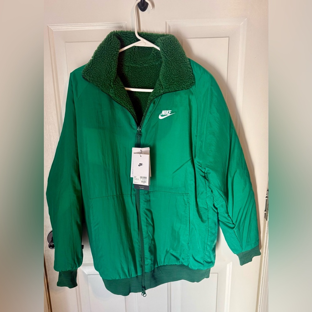Nike Emerald Green Reversible Jacket with Nike Swoop.